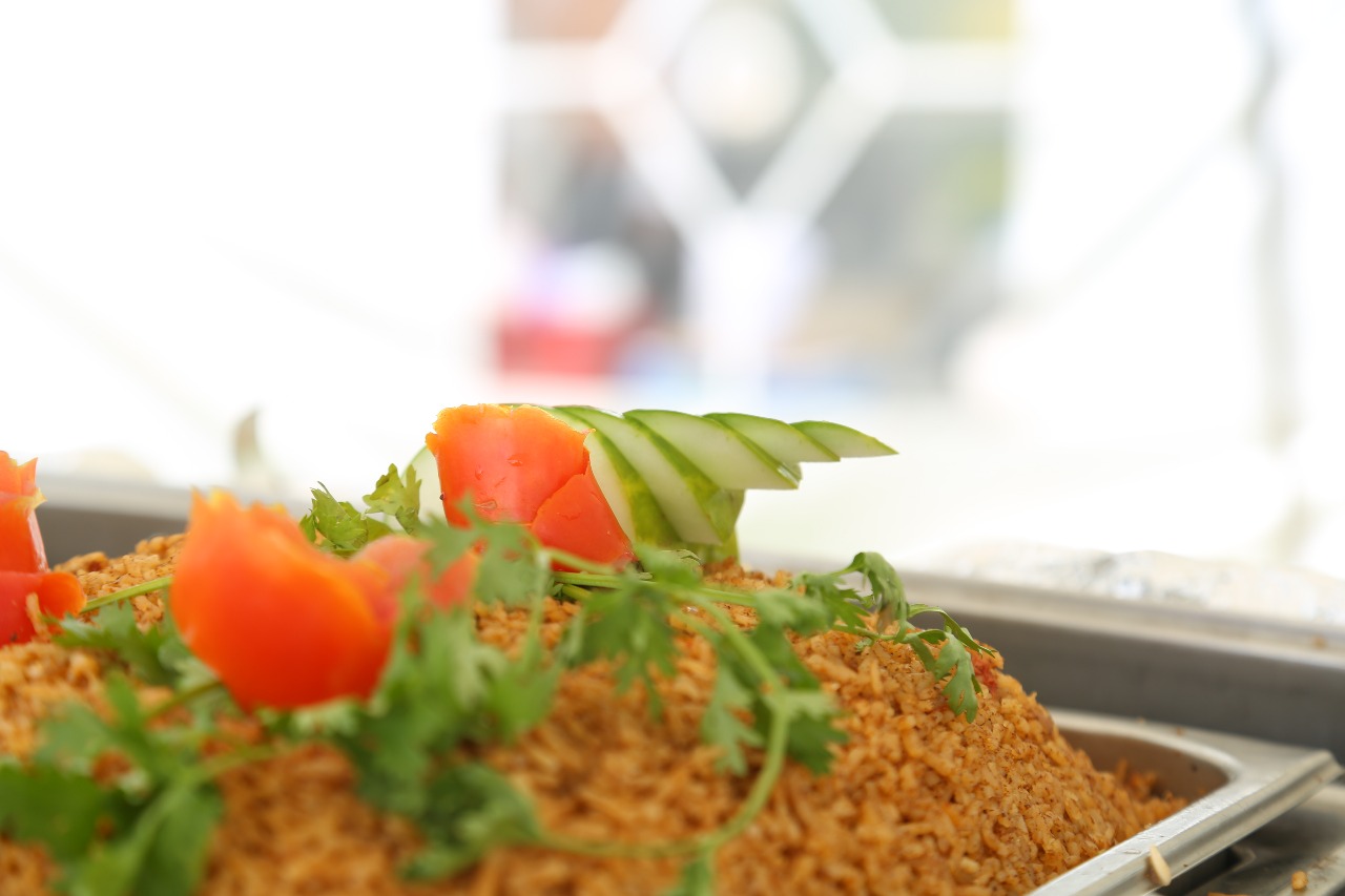 9 Tips to choosing the right caterer.